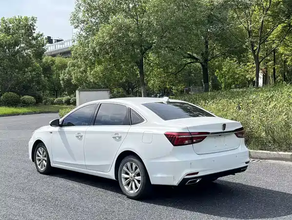 Roewe i6 Classic 2017