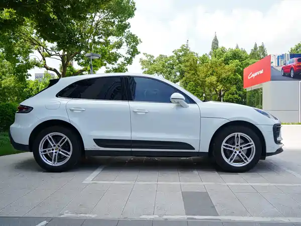 Porsche Macan 2023