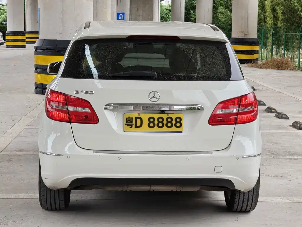 Mercedes-Benz B-Class 2013