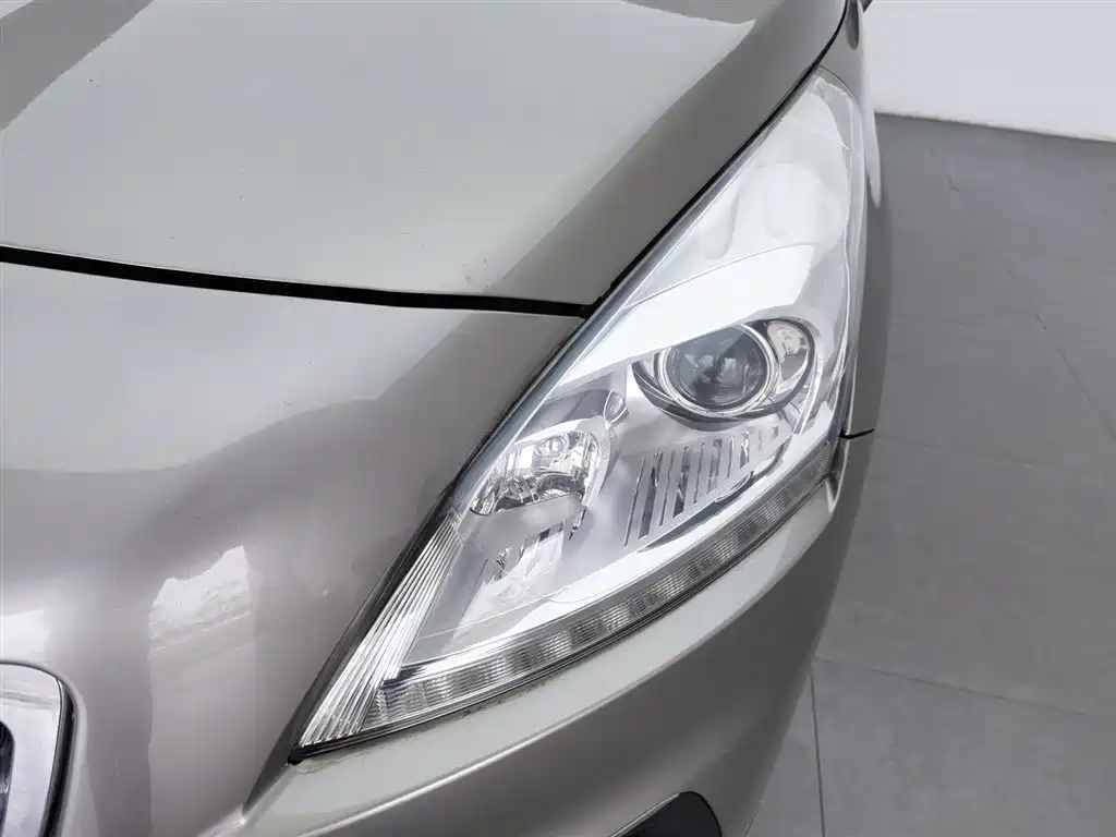 Peugeot 3008 2015 — фото 7