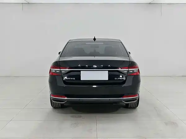 Skoda Superb 2024