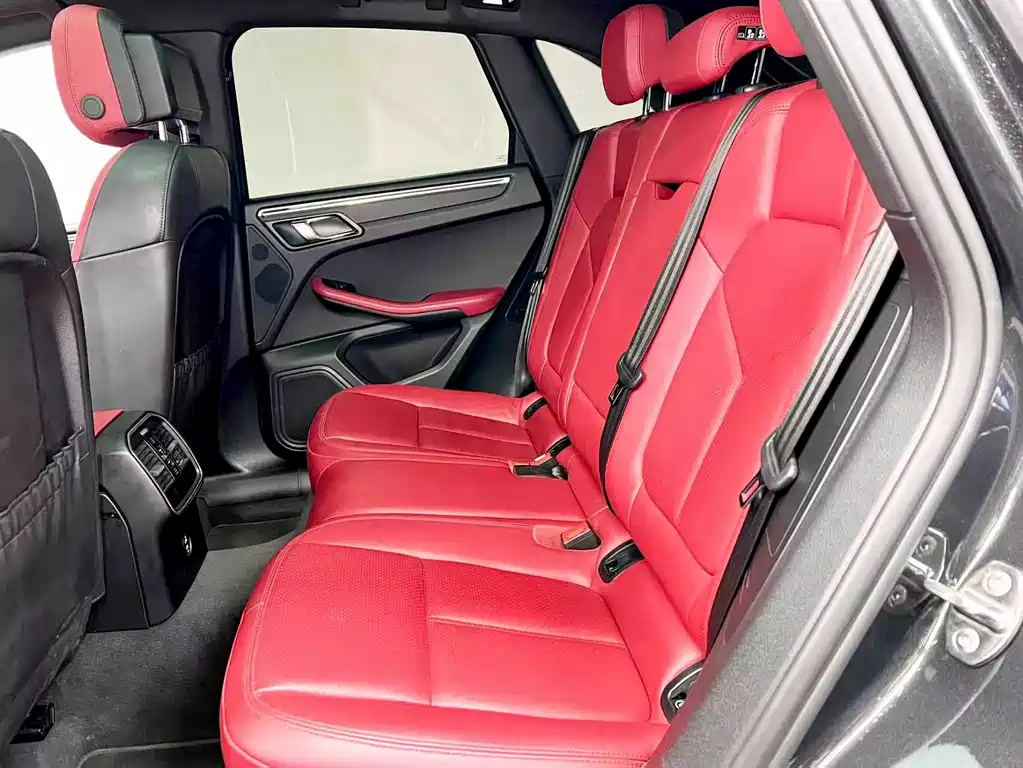 Porsche Macan 2021 — фото 14