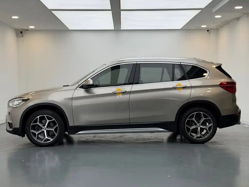 BMW X1 2019 — фото 7