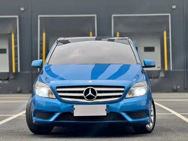 Mercedes-Benz B-Class 2012