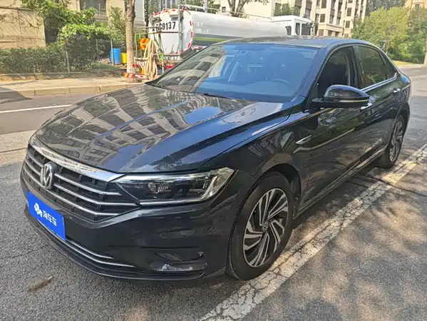 Volkswagen Sagitar 2022