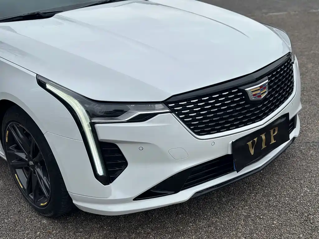 Cadillac CT4 2021 — фото 18