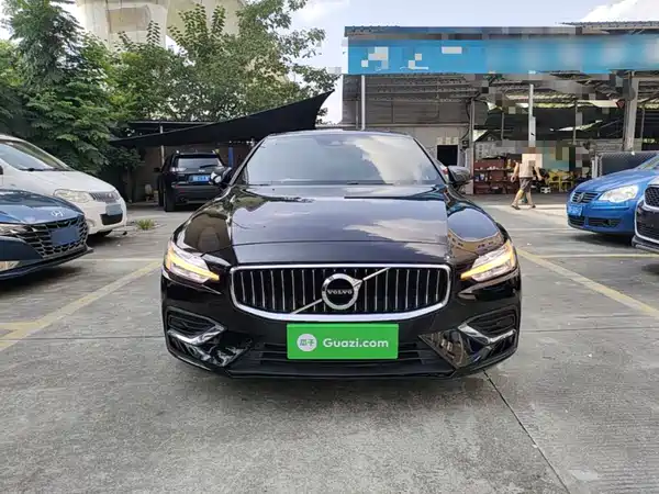 Volvo S60 2020