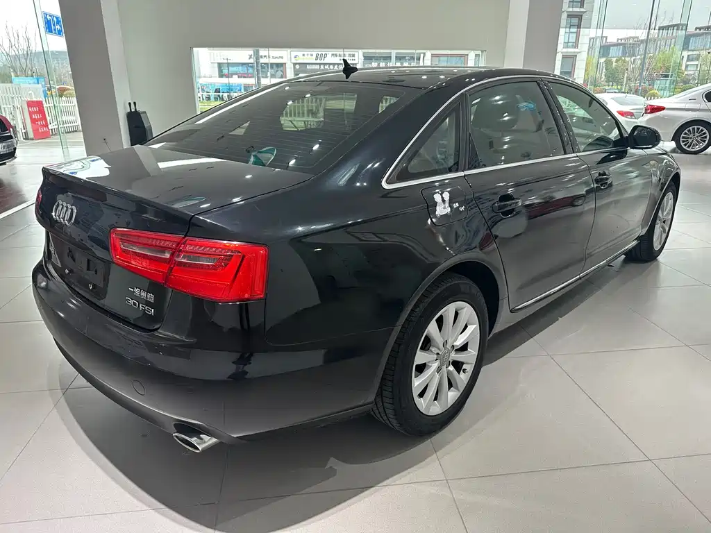 Audi A6L 2015 — фото 8