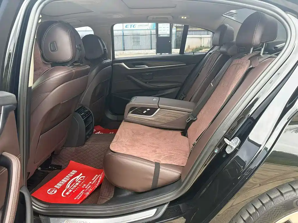 BMW 5 Series 2019