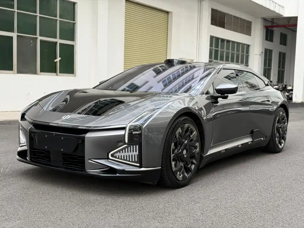 HiPhi Z 2023