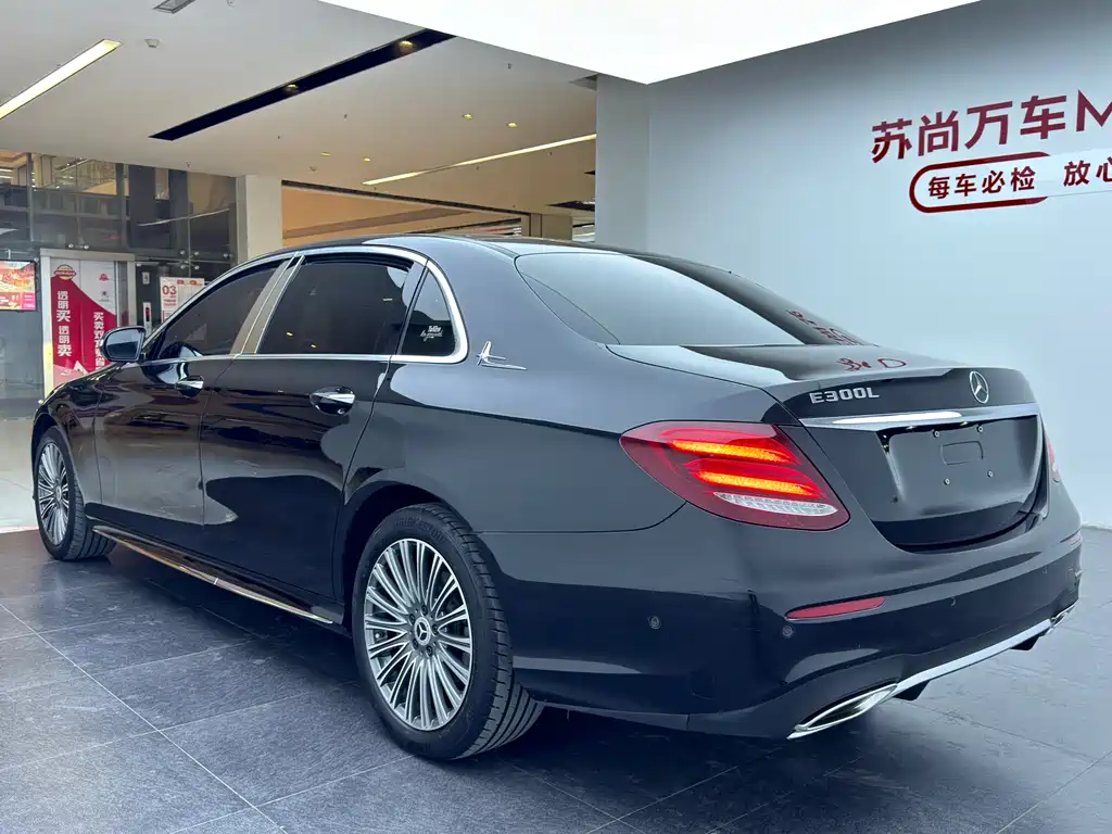 Mercedes-Benz E-Class 2020 — фото 16