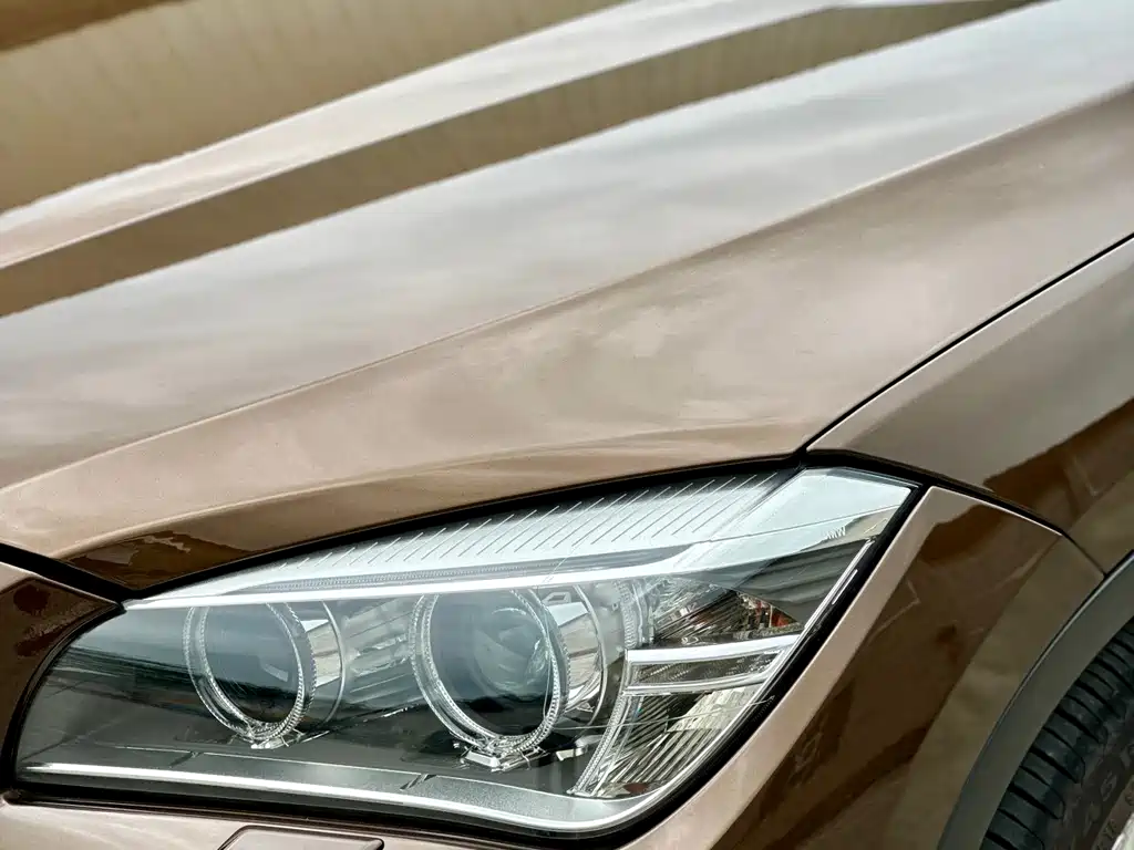 BMW X1 2013 — фото 17