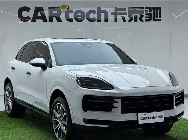 Porsche Cayenne 2024