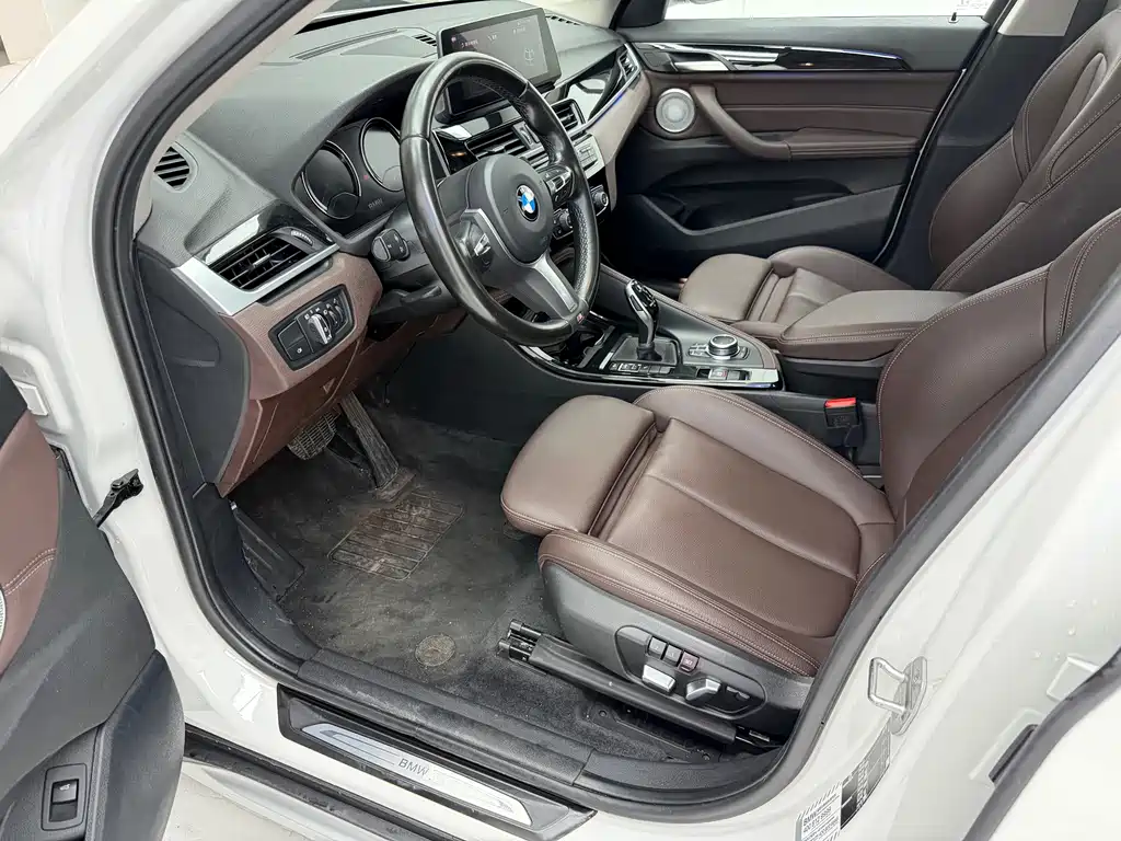 BMW X1 2022 — фото 15