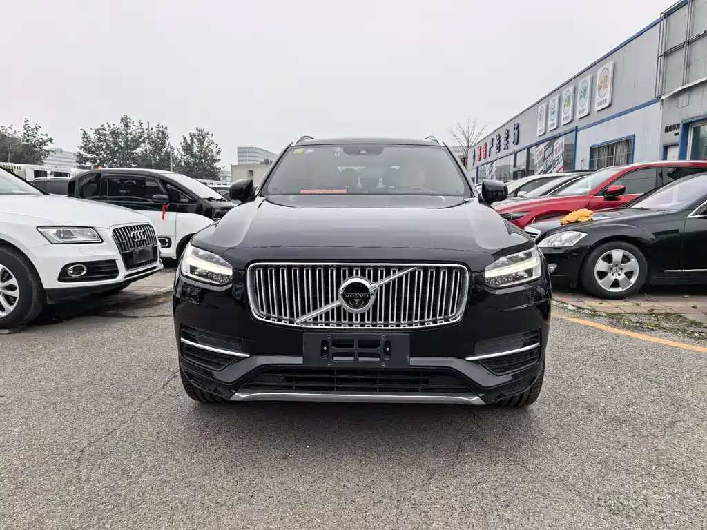 Volvo XC90 PHEV 2018