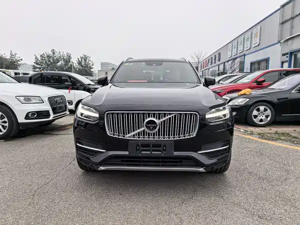 Volvo XC90 Plug-In Hybrid 2018