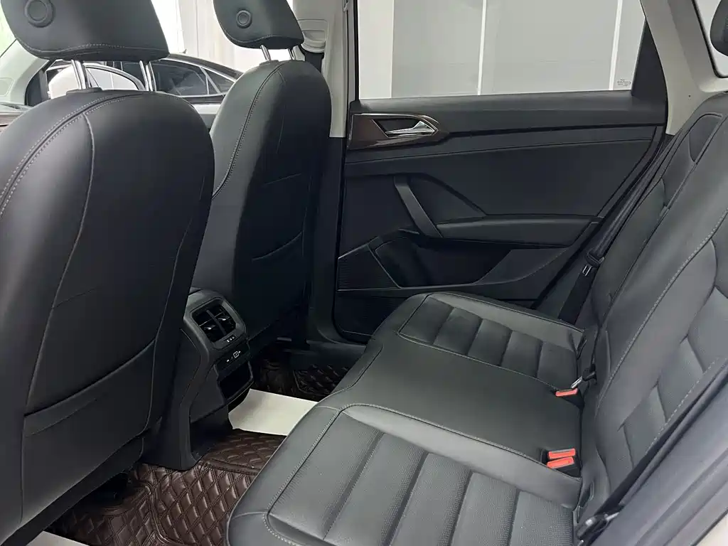 Volkswagen Tharu 2022
