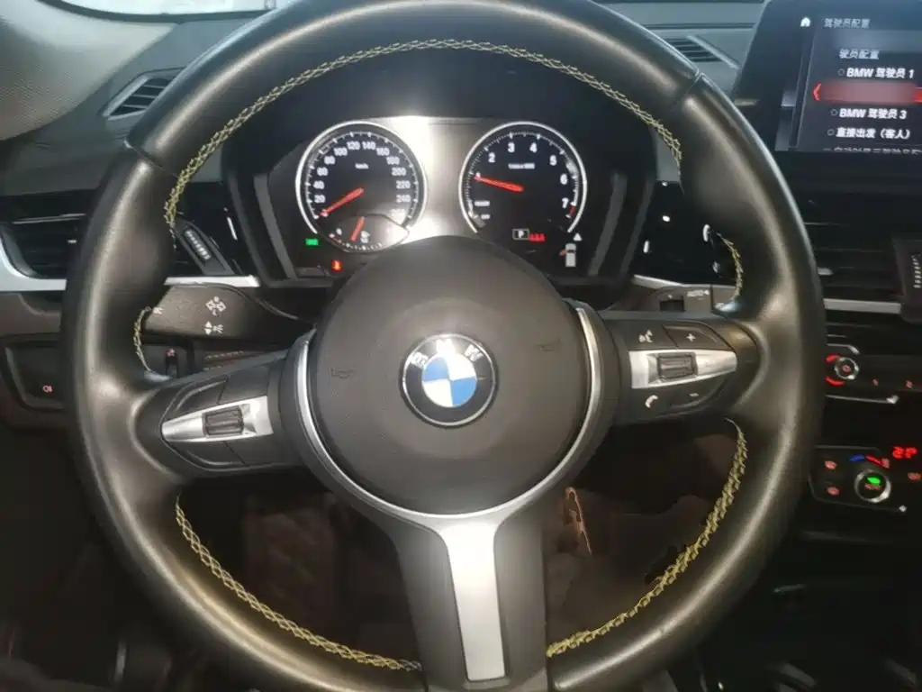 BMW X2 2023 — фото 7
