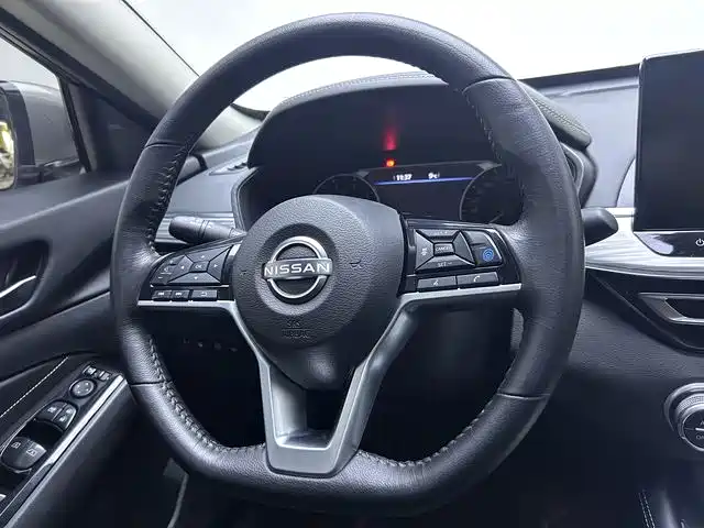 Nissan Teana 2024 — фото 11