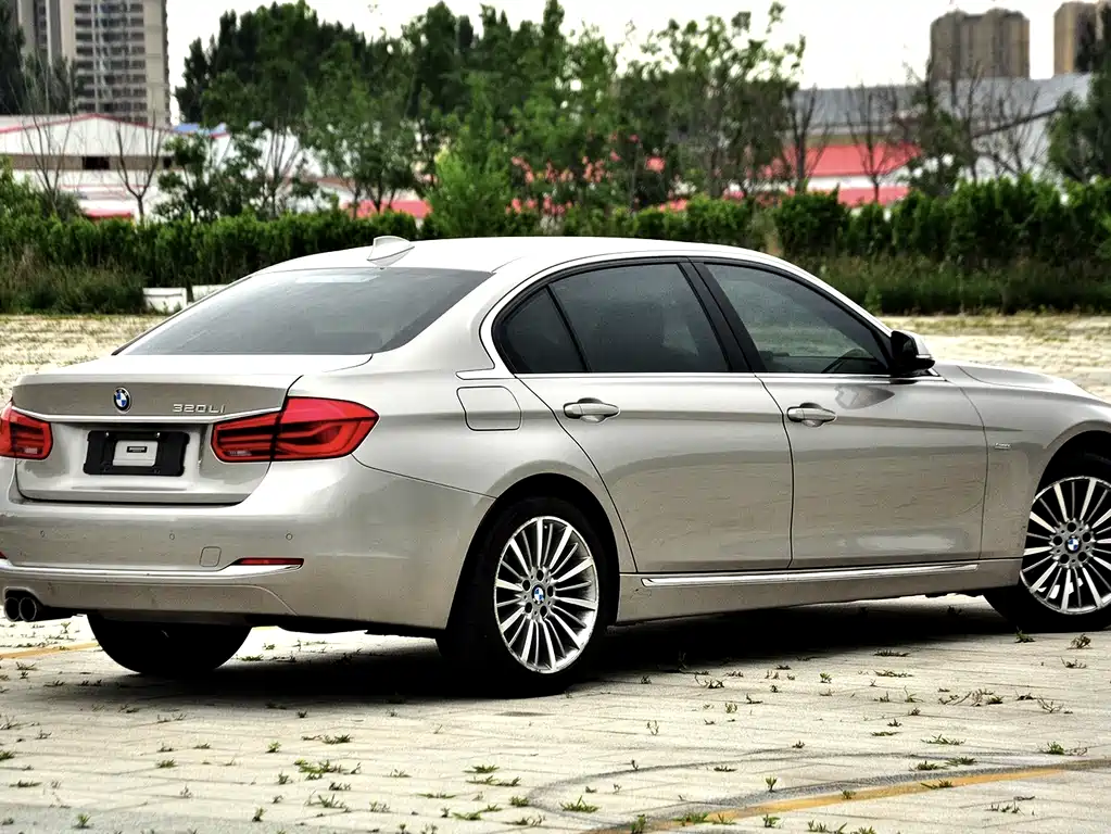 BMW 3 Series 2018