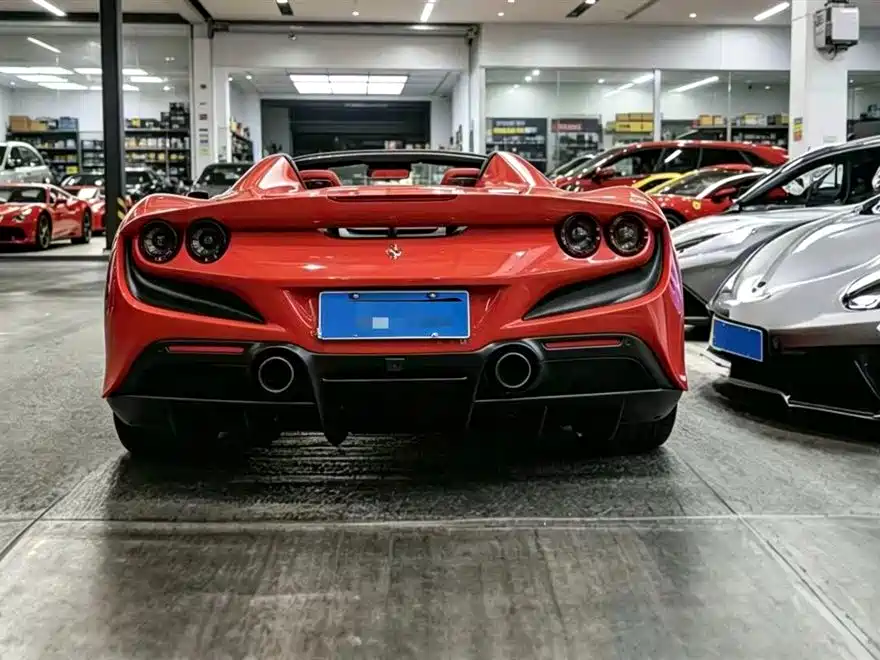 Ferrari F8 2022 — фото 6