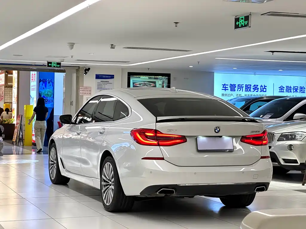 BMW 6 Series GT 2019 — фото 5
