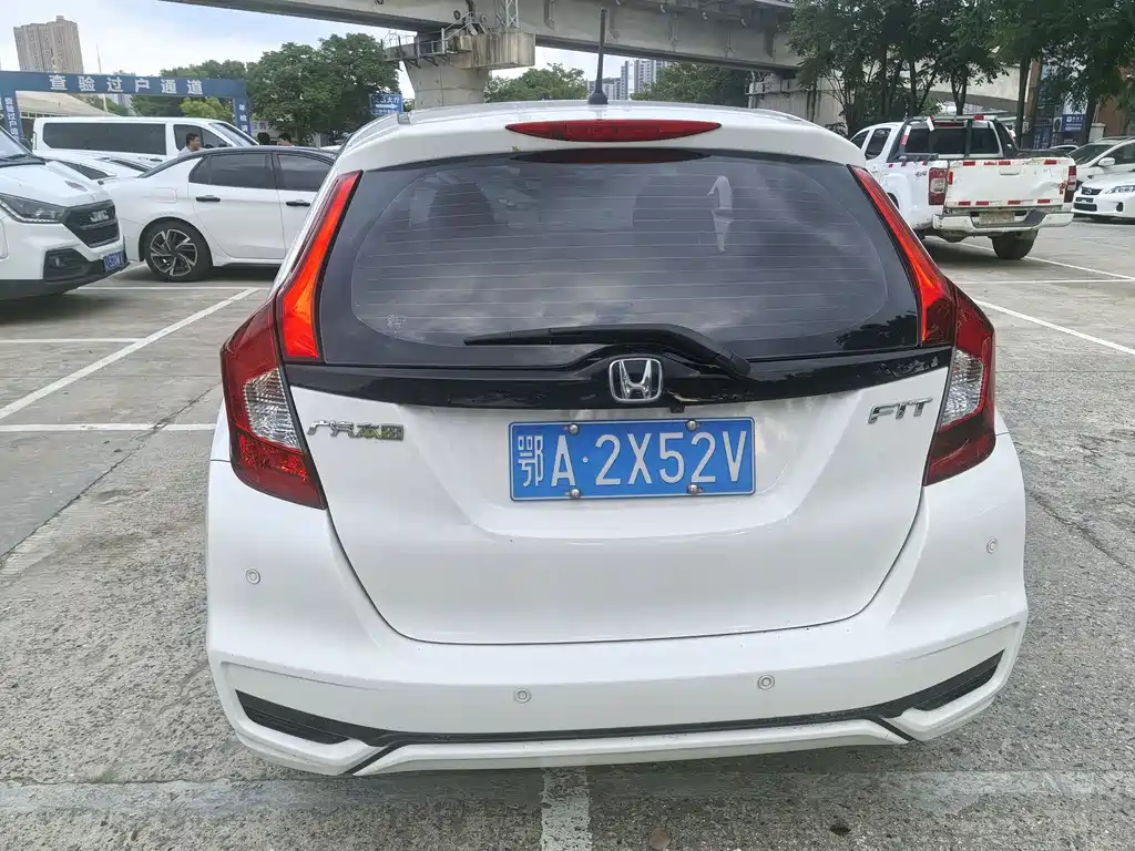 Honda Fit 2020 — фото 10