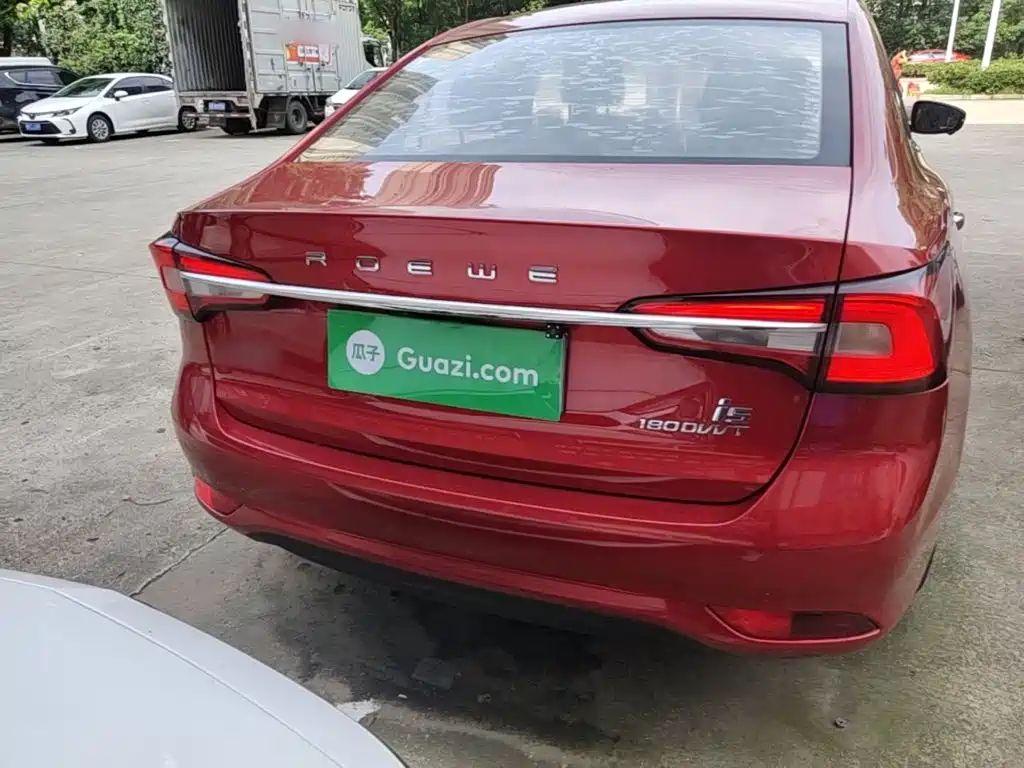 Roewe i5 2020