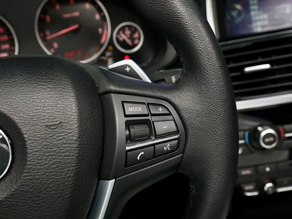 BMW X4 2015 — фото 20