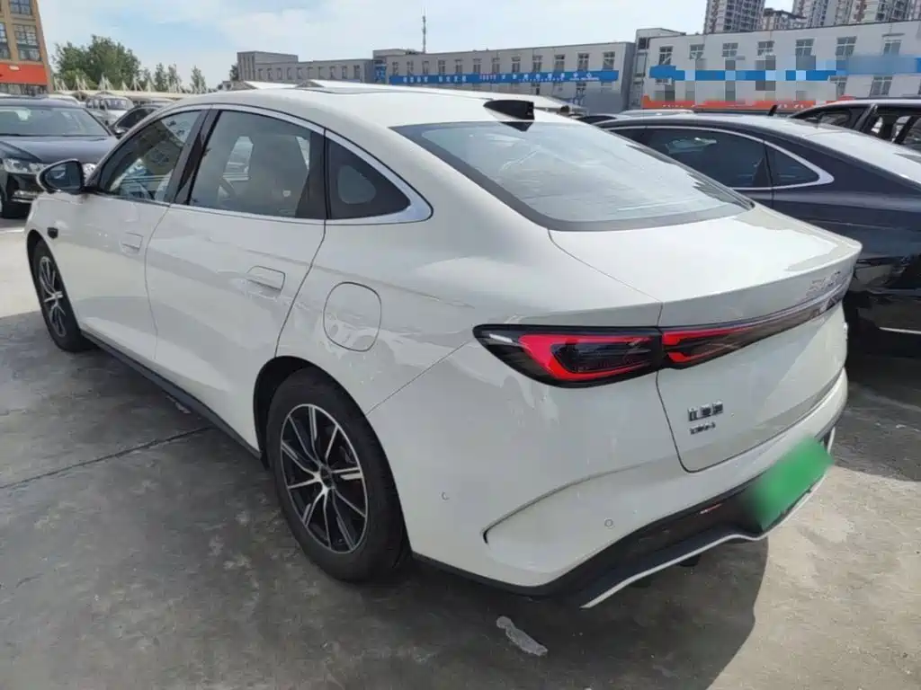 BYD Seal 06 2025