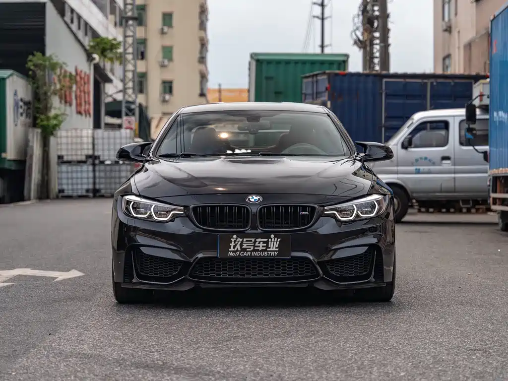 BMW M4 2019 — фото 2