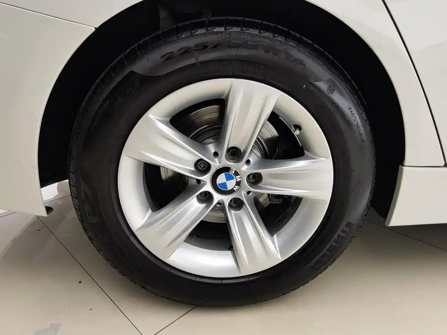BMW 3 Series 2015