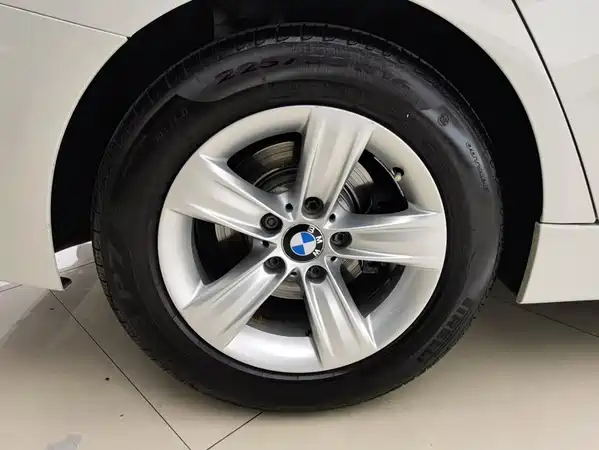 BMW 3 Series 2015