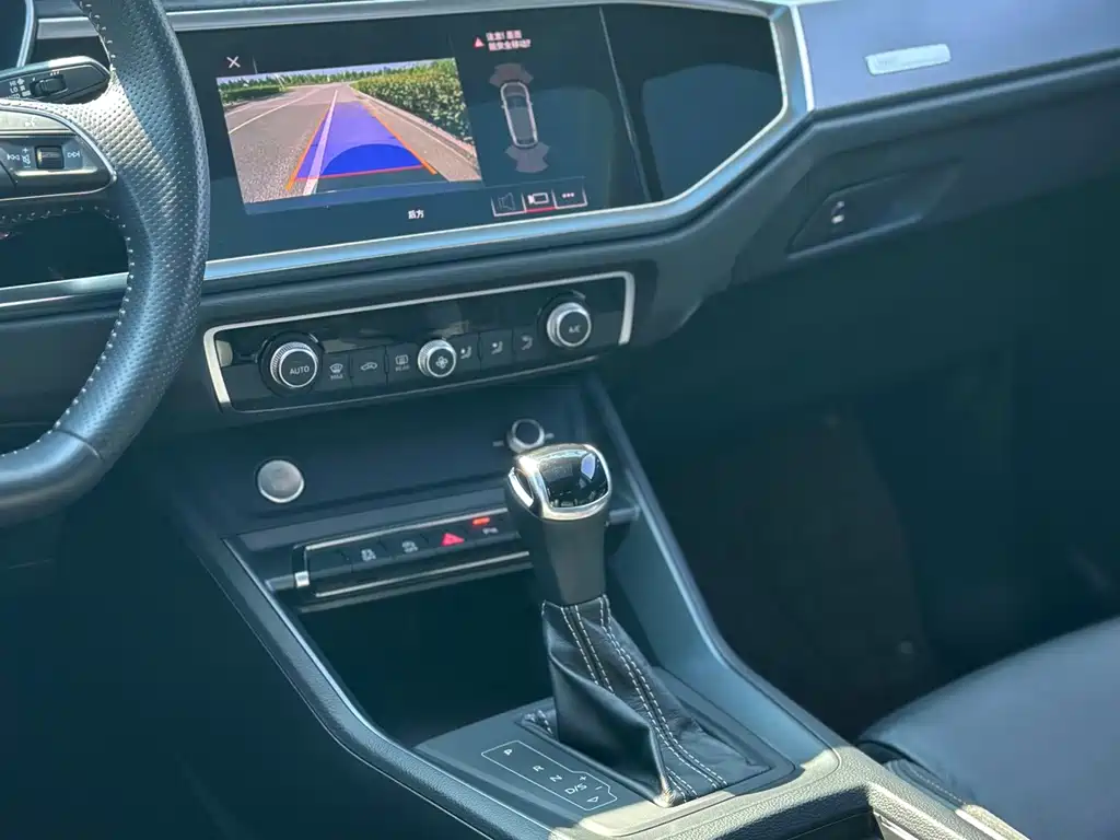 Audi Q3 Sportback 2020 — фото 8