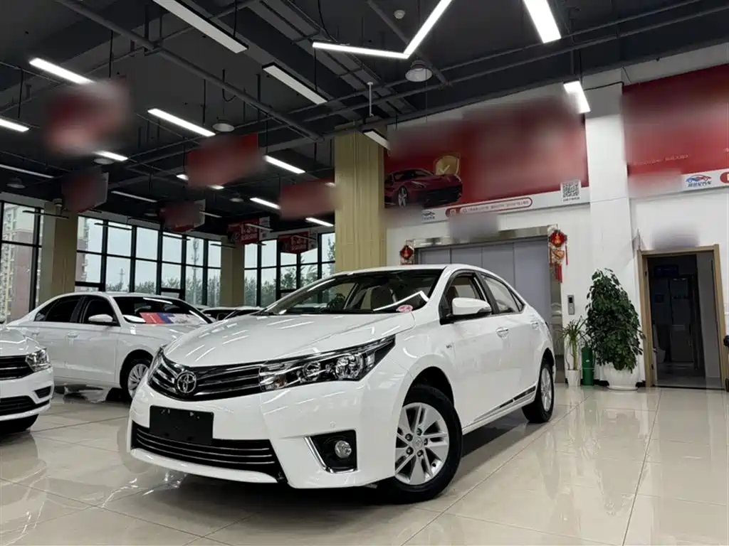 Toyota Corolla 2016 — фото 1