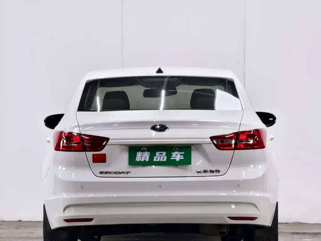 Ford Escort 2018