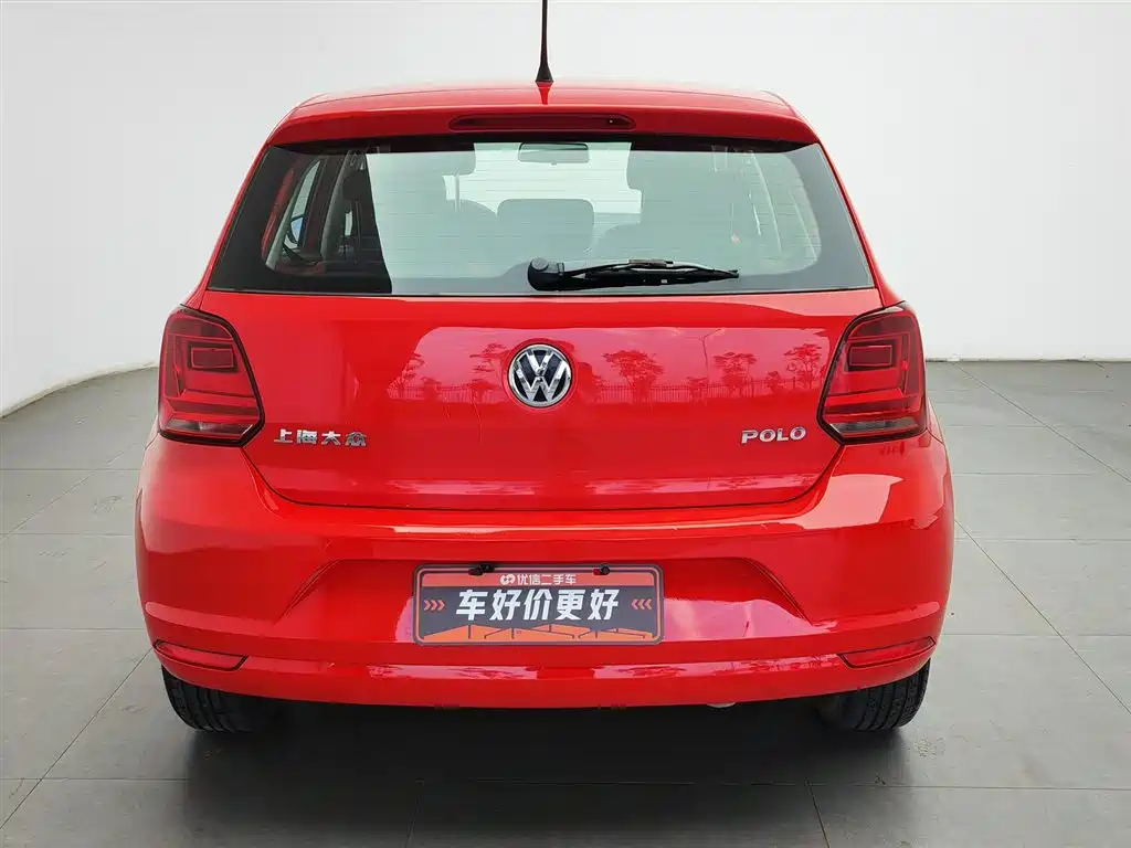Volkswagen Polo 2015
