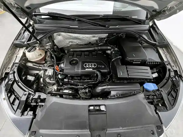 Audi Q3 2014