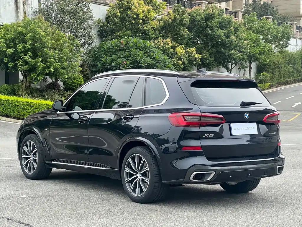 BMW X5 2019