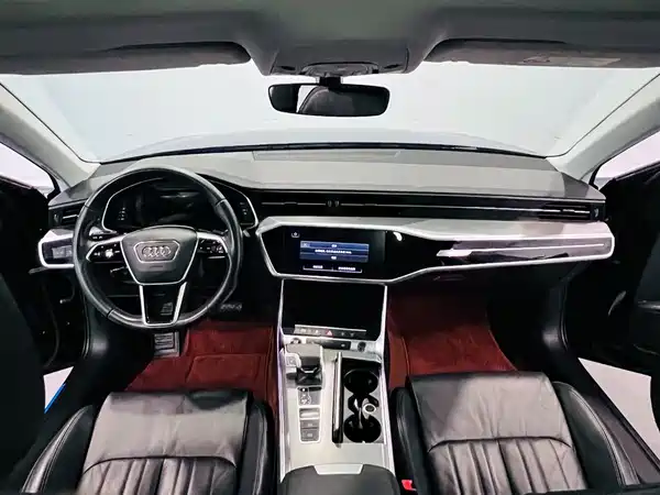 Audi A6L 2022