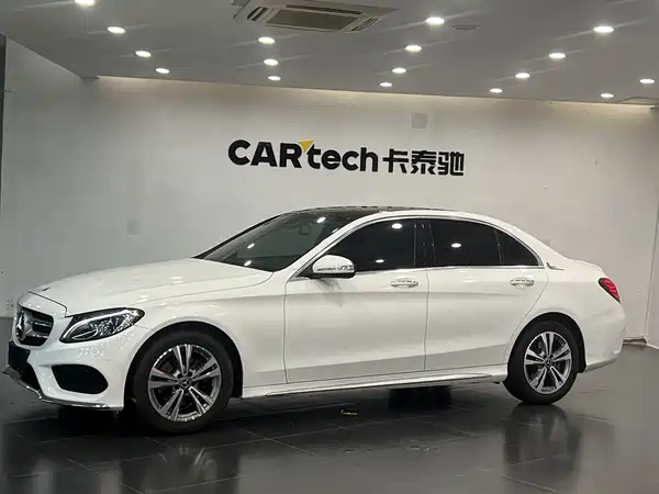 Mercedes-Benz C-Class 2017