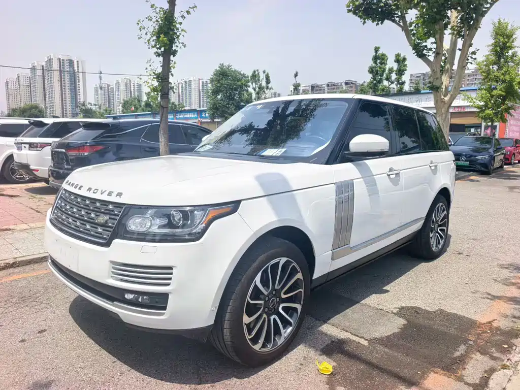 Land Rover Range Rover 2017 — фото 1
