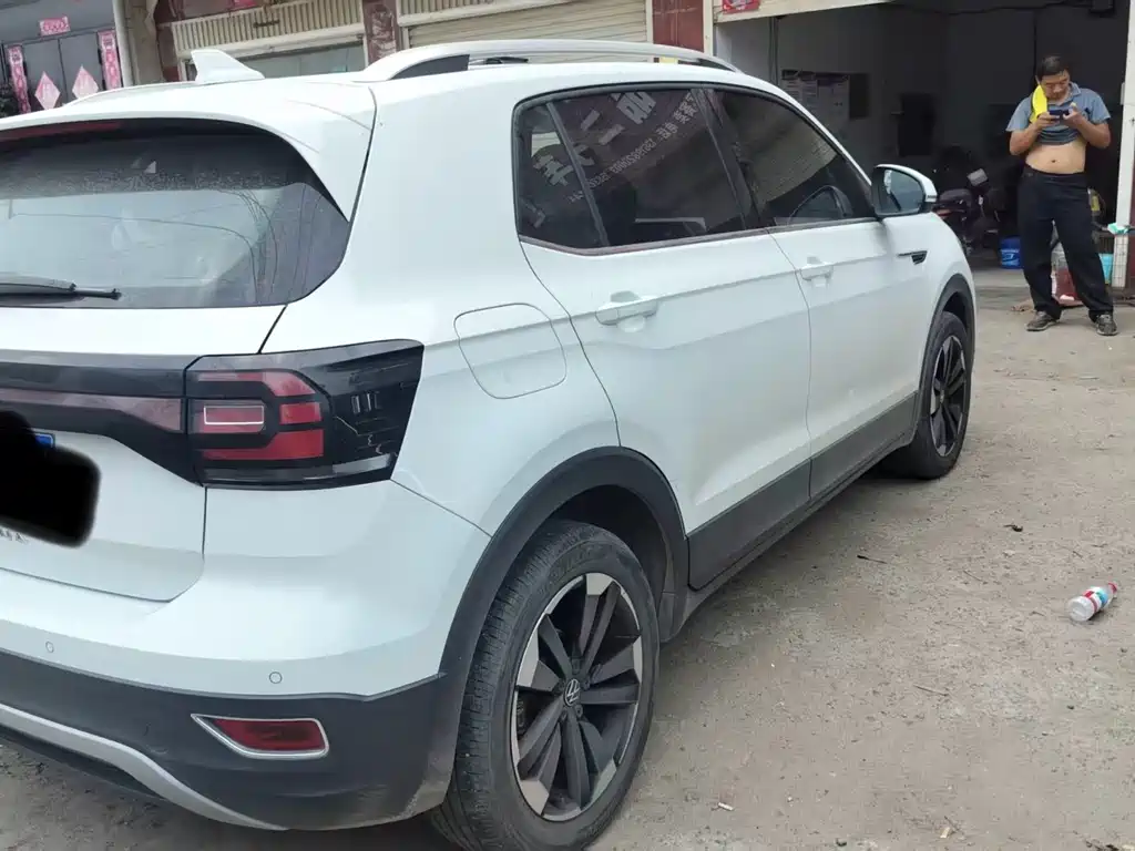 Volkswagen Tacqua 2023