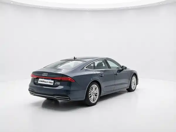 Audi A7L 2024