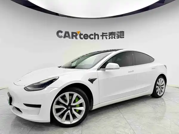 Tesla Model 3 2020