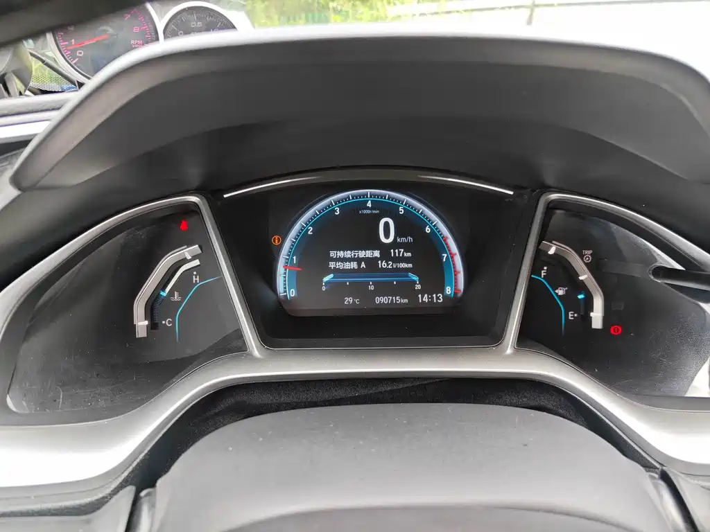 Honda Civic 2017 — фото 11