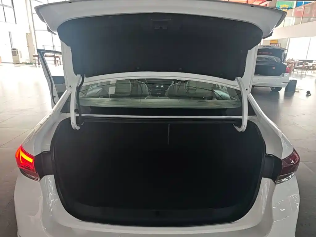 Buick Excelle GT 2020 — фото 19