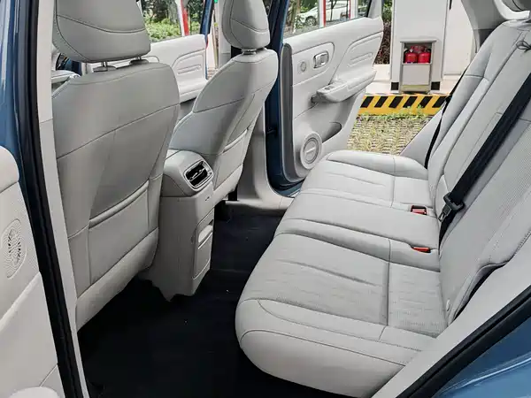 Leapmotor B10 2025