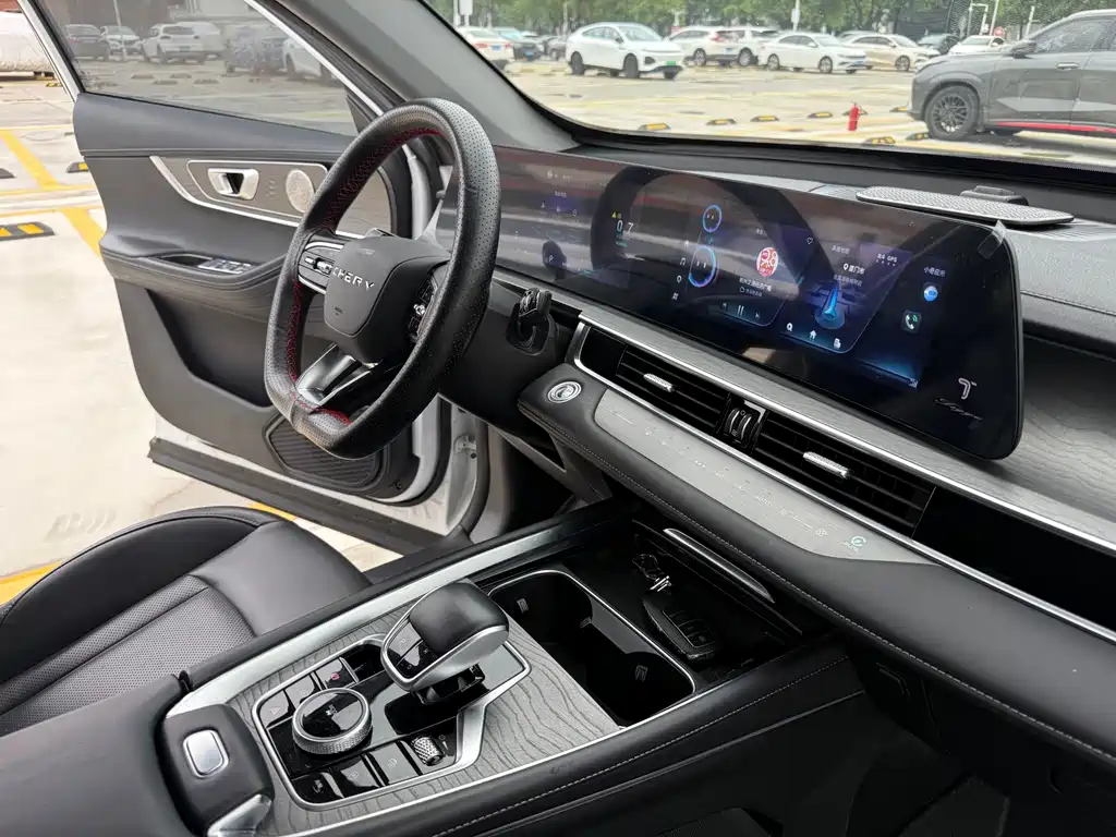 Chery Tiggo 8 PRO 2022 — фото 12