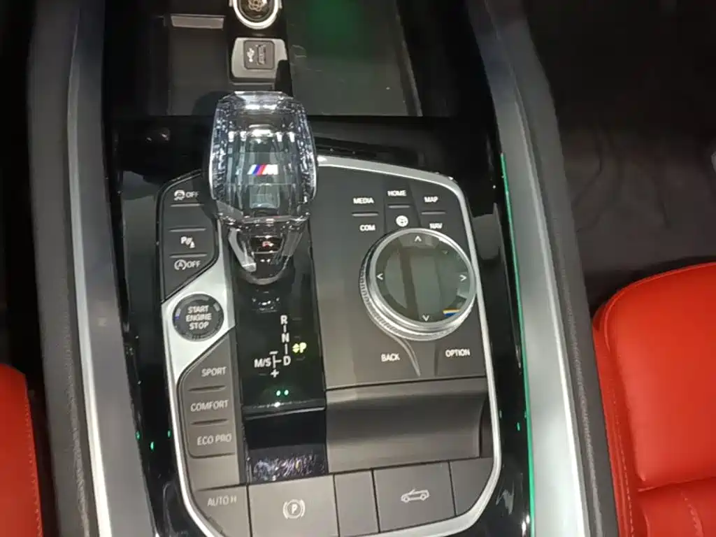 BMW Z4 2020 — фото 14
